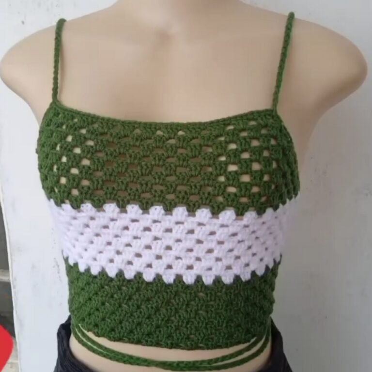 Best & Easy Crochet Granny Stitch Halter Top Pattern For Fashion