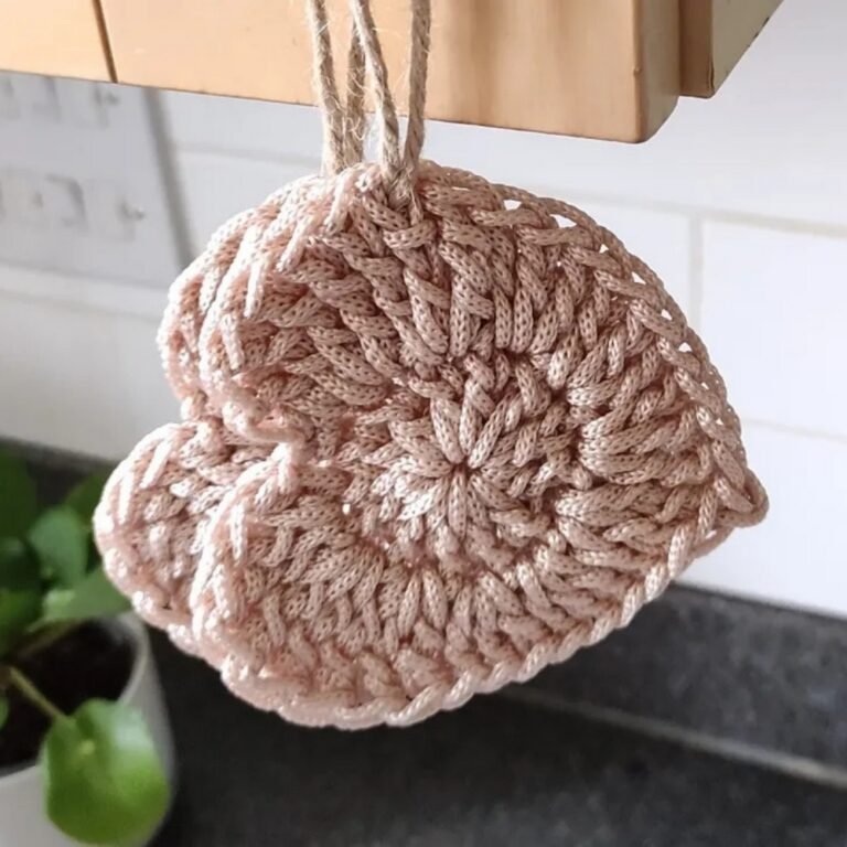 Valentine’s Crochet Heart Coasters Pattern – A Sweet Accent for Your Table