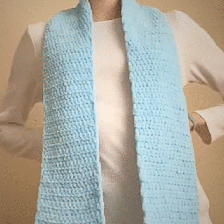 Warm & Fluffy Crochet Scarf Pattern for Chilly Nights